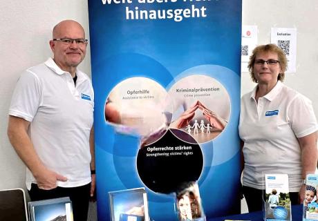 Infostand Aktion Schutzschild Polizeipräsidium Mittelhessen